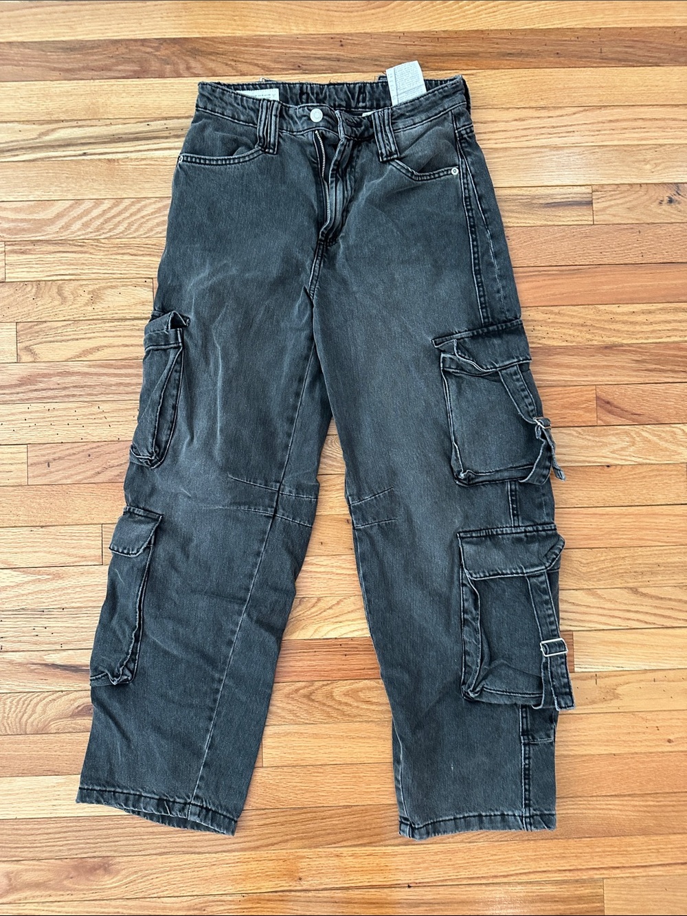 Zara Womens Black Cargo Jeans - Durable Utility Style